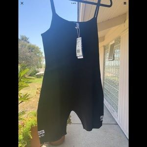 Adidas cycling outfit fits like M/L